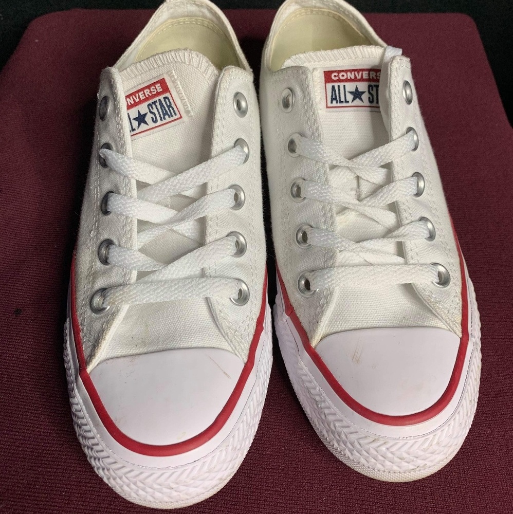 White Converse - Picture 2 of 4